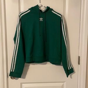cropped adidas hoodie (never worn before)